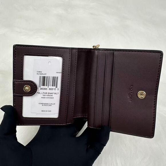 Coach Snap Wallet In Leather/Gold/Merlot C2862 NWT - Picture 4 of 6